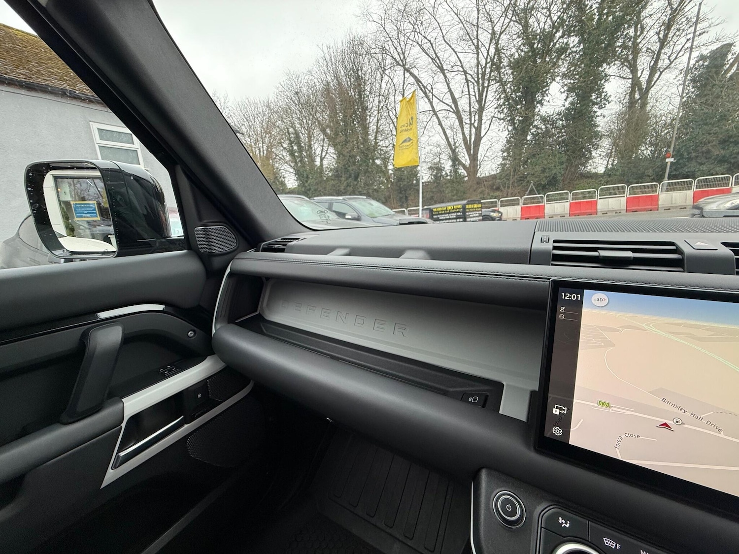 Used Land Rover Defender 110 2023 for sale - 77671071: Photo 16