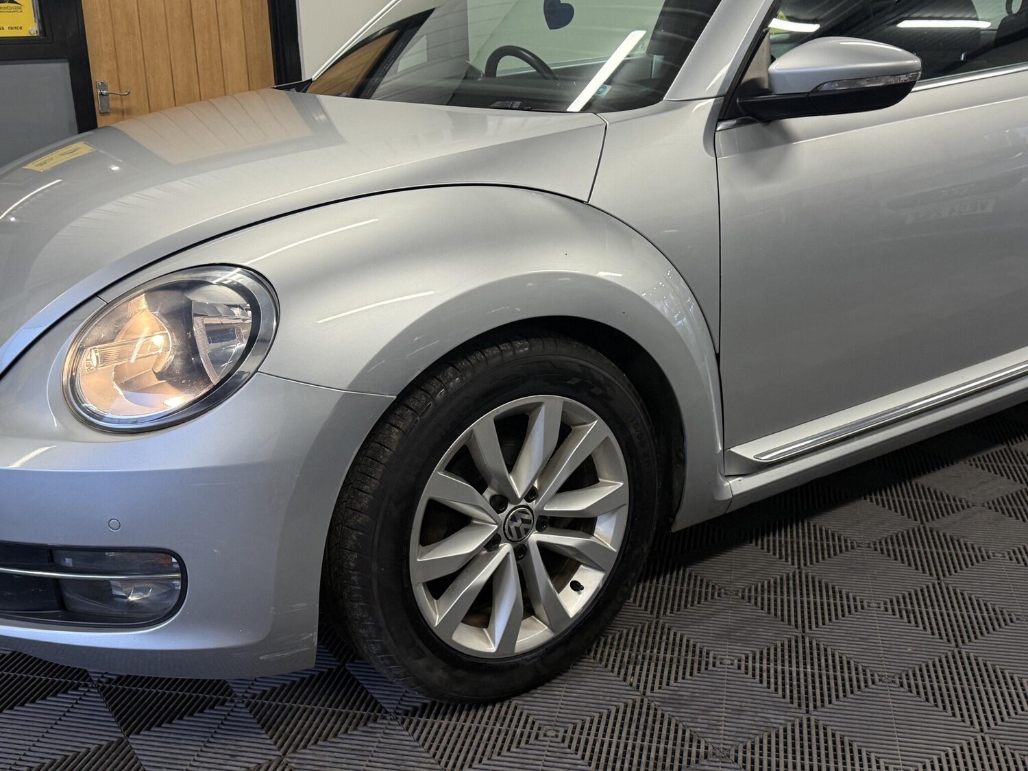Used Volkswagen Beetle 2012 for sale - 76765895: Photo 20