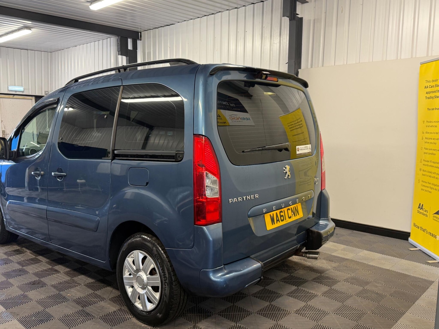 Used Peugeot Partner Tepee 2011 for sale - 77215835: Photo 11