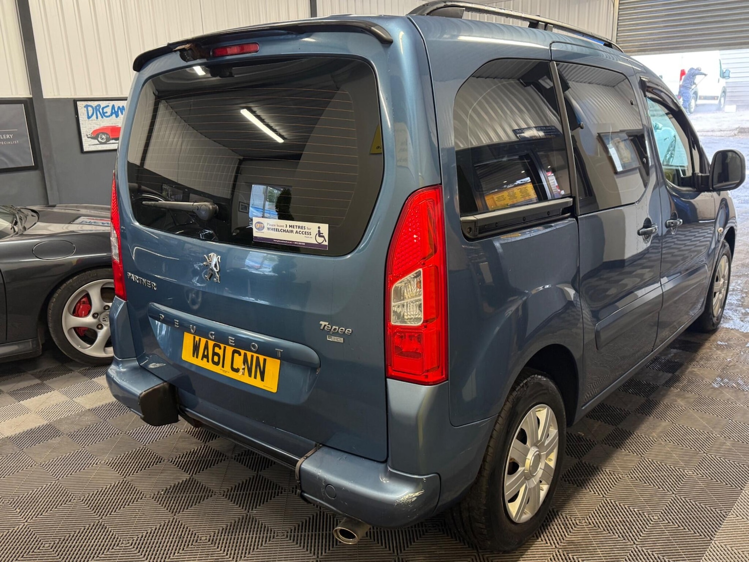 Used Peugeot Partner Tepee 2011 for sale - 77215835: Photo 15