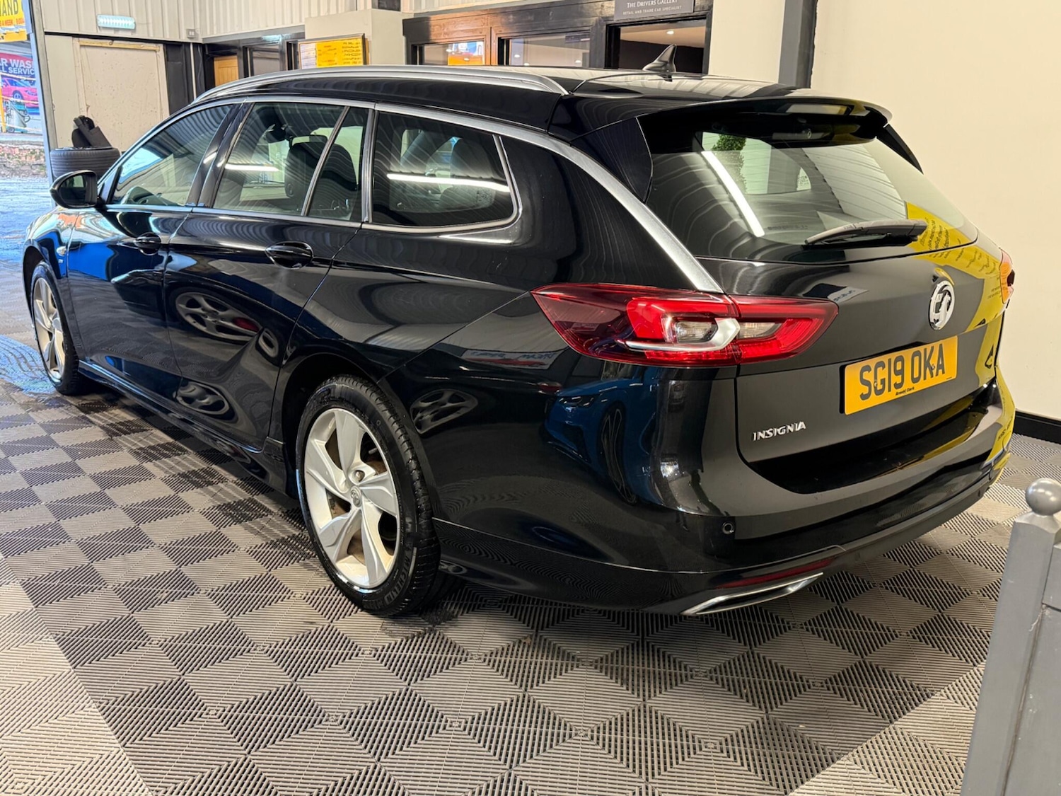 Used Vauxhall Insignia 2019 for sale - 76886895: Photo 6