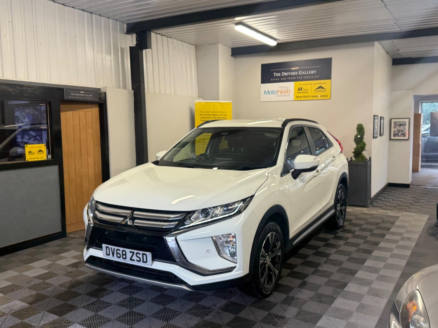 Used Mitsubishi Eclipse Cross 2018 for sale - 76865416: Photo 1