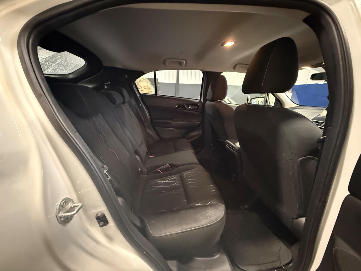 Used Mitsubishi Eclipse Cross 2018 for sale - 76865416: Photo 20