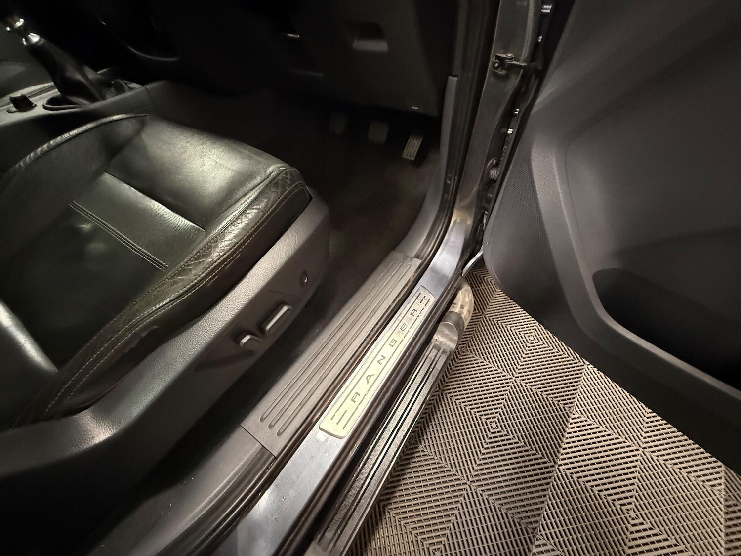 Used Ford Ranger 2015 for sale - 76646033: Photo 13