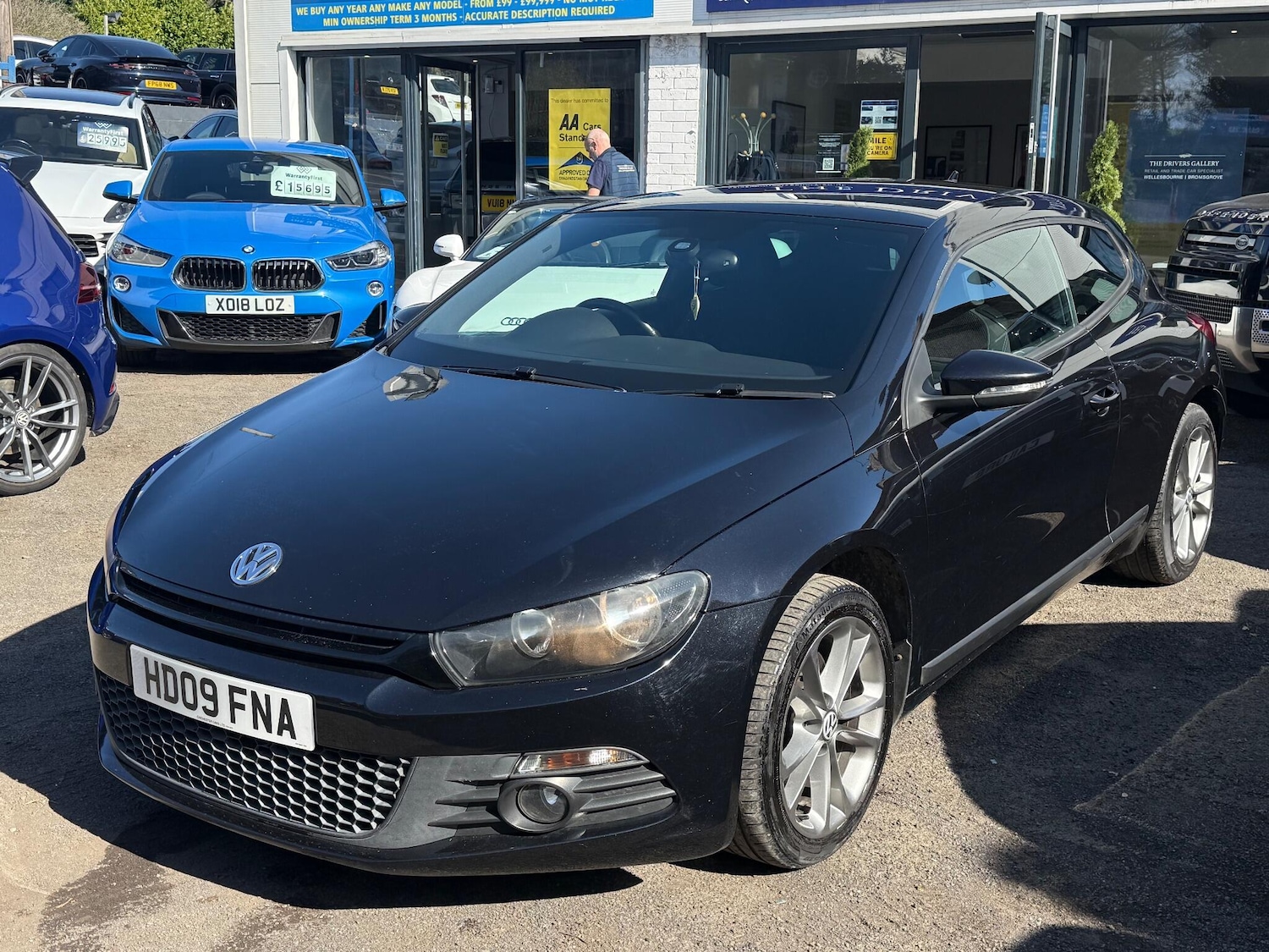 Used Volkswagen Scirocco 2009 for sale - 77956931: Photo 2