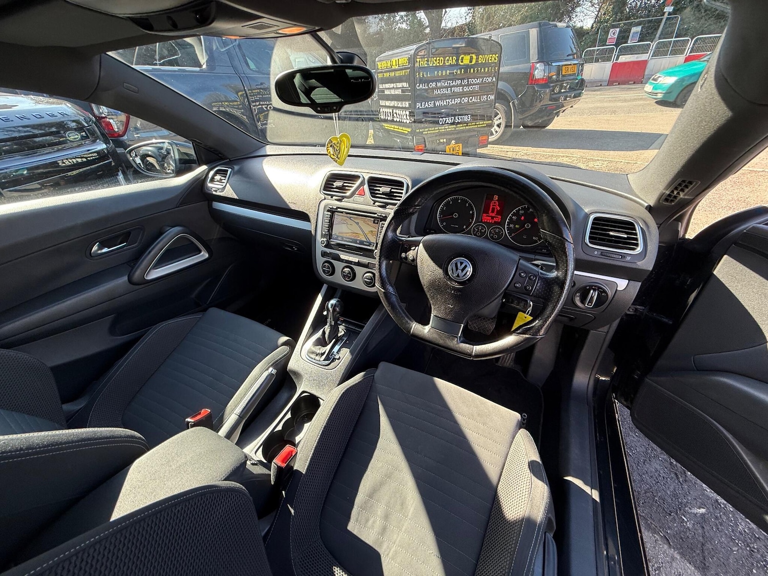 Used Volkswagen Scirocco 2009 for sale - 77956931: Photo 5