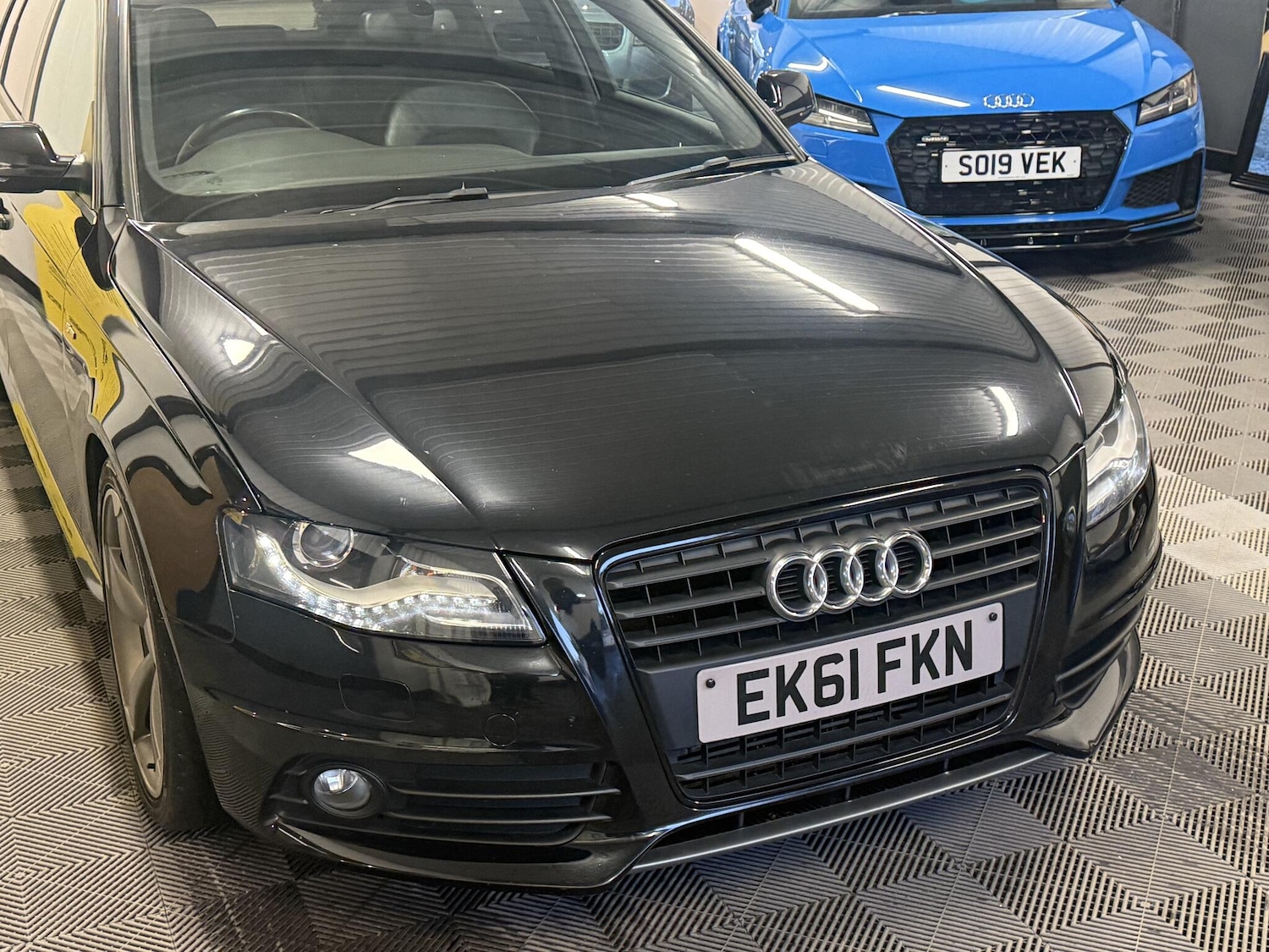 Used Audi A4 Avant 2011 for sale - 76898605: Photo 21