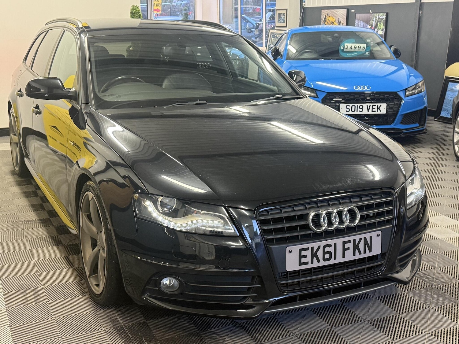 Used Audi A4 Avant 2011 for sale - 76898605: Photo 23
