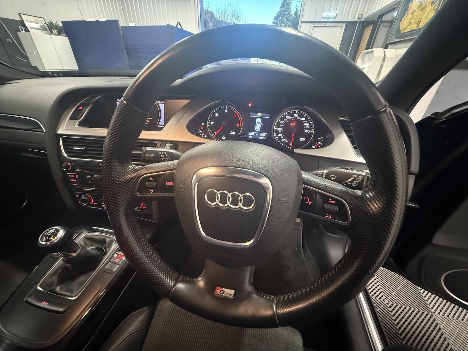 Used Audi A4 Avant 2011 for sale - 76898605: Photo 7