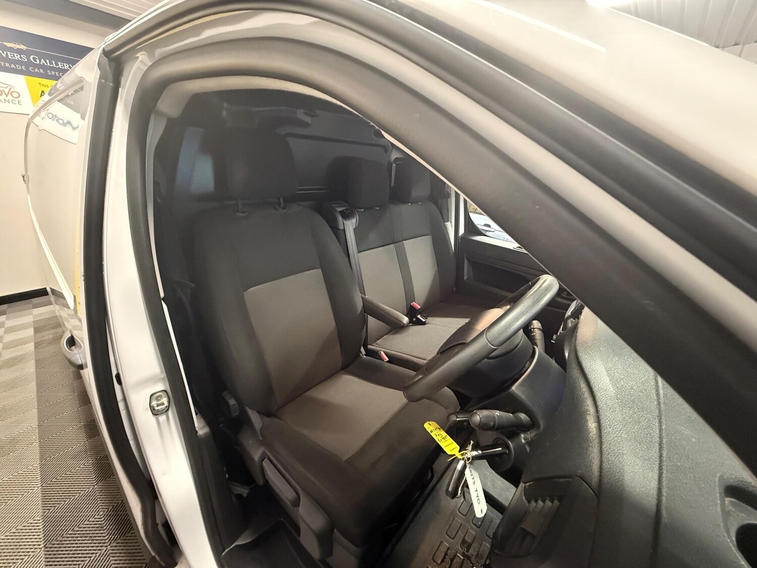 Used Peugeot Expert 2023 for sale - 76423377: Photo 10