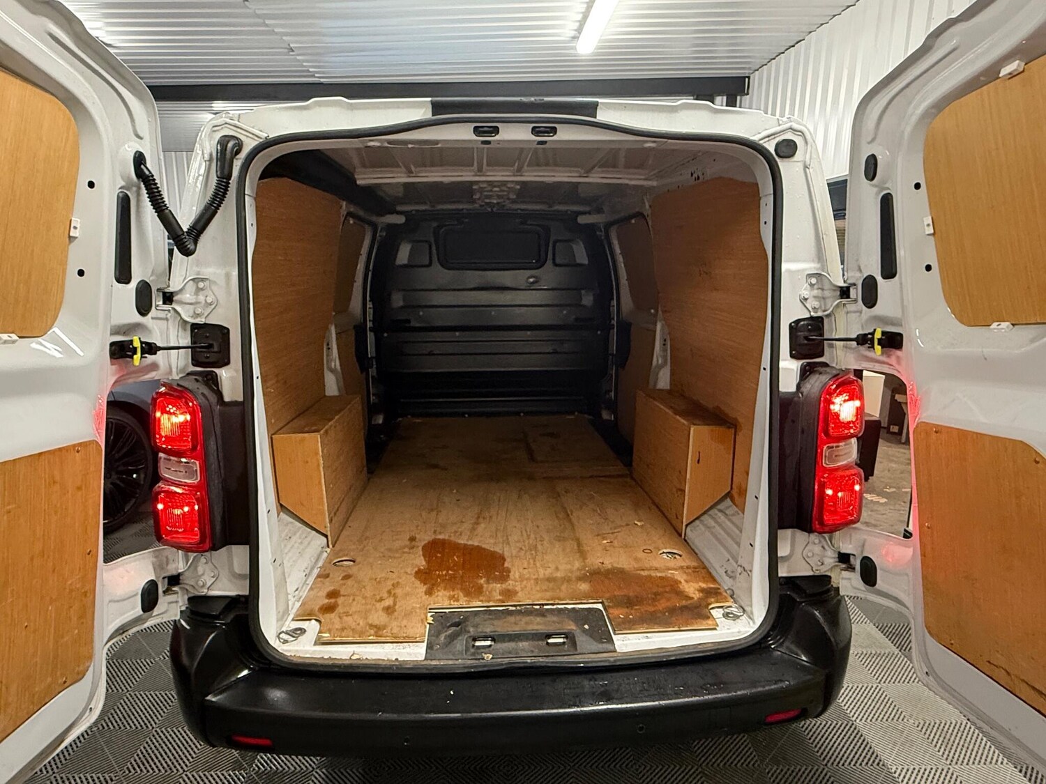 Used Peugeot Expert 2023 for sale - 76423377: Photo 16