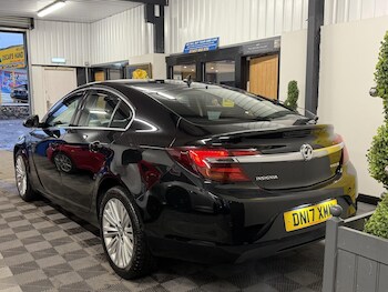 Used Vauxhall Insignia 2017 for sale - 77215048: Photo