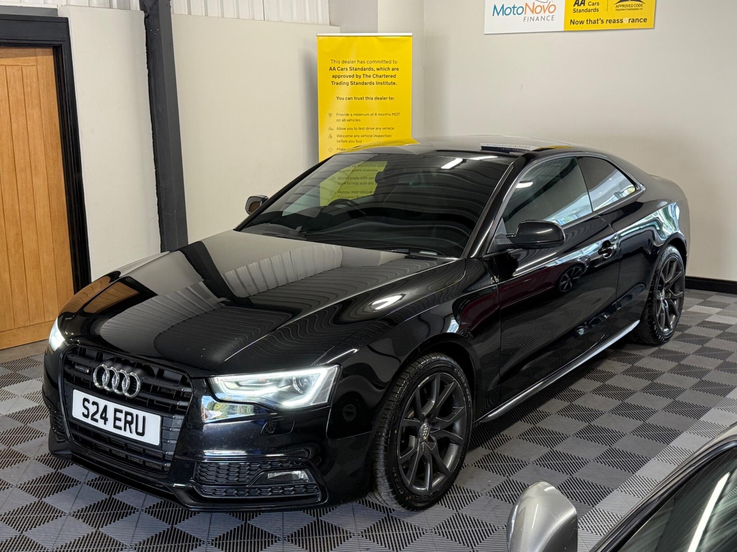 Used Audi A5 2012 for sale - 76996139: Photo 8