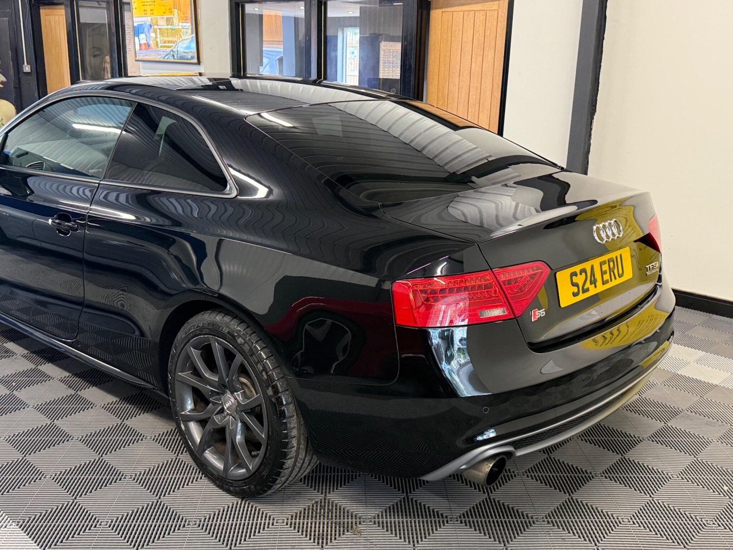 Used Audi A5 2012 for sale - 76996139: Photo 9