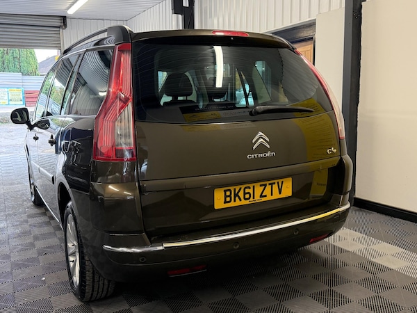 Used Citroen C4 Grand Picasso 2011 for sale - 73384047: Photo 3
