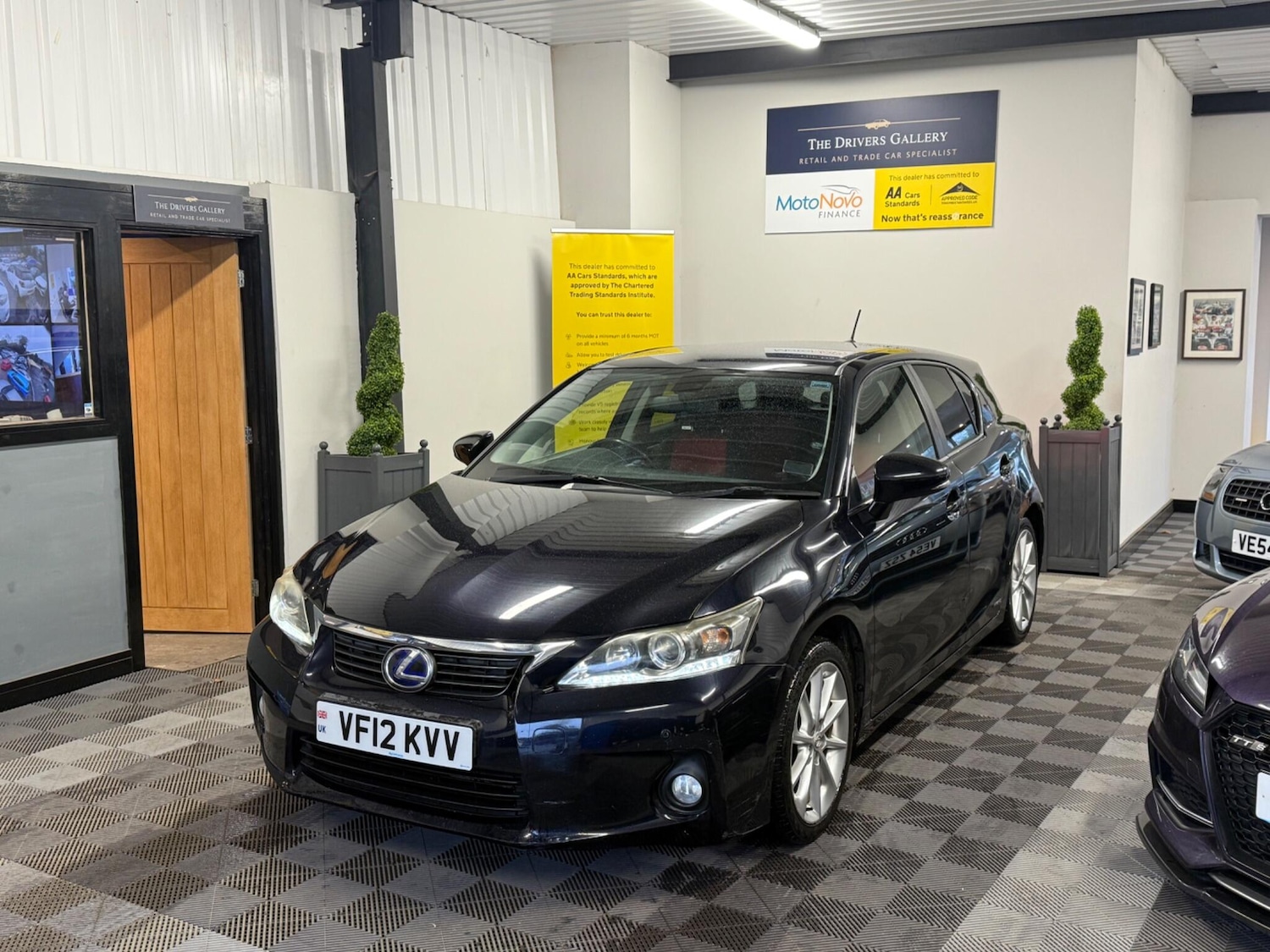 Used Lexus CT 2024 for sale - 76667245: Photo 1