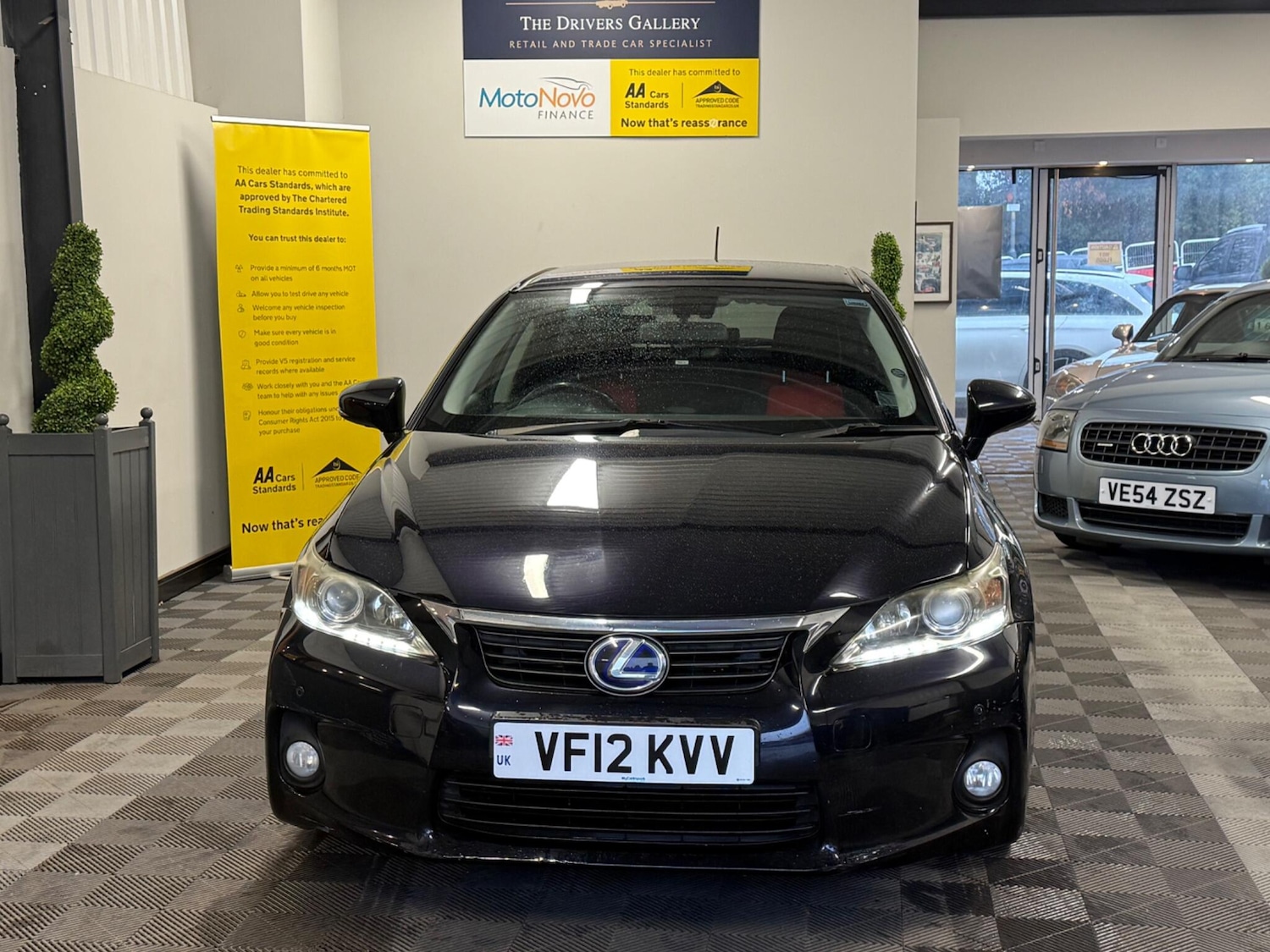 Used Lexus CT 2024 for sale - 76667245: Photo 3