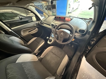 Used Citroen C3 Picasso 2014 for sale - 75599956: Photo