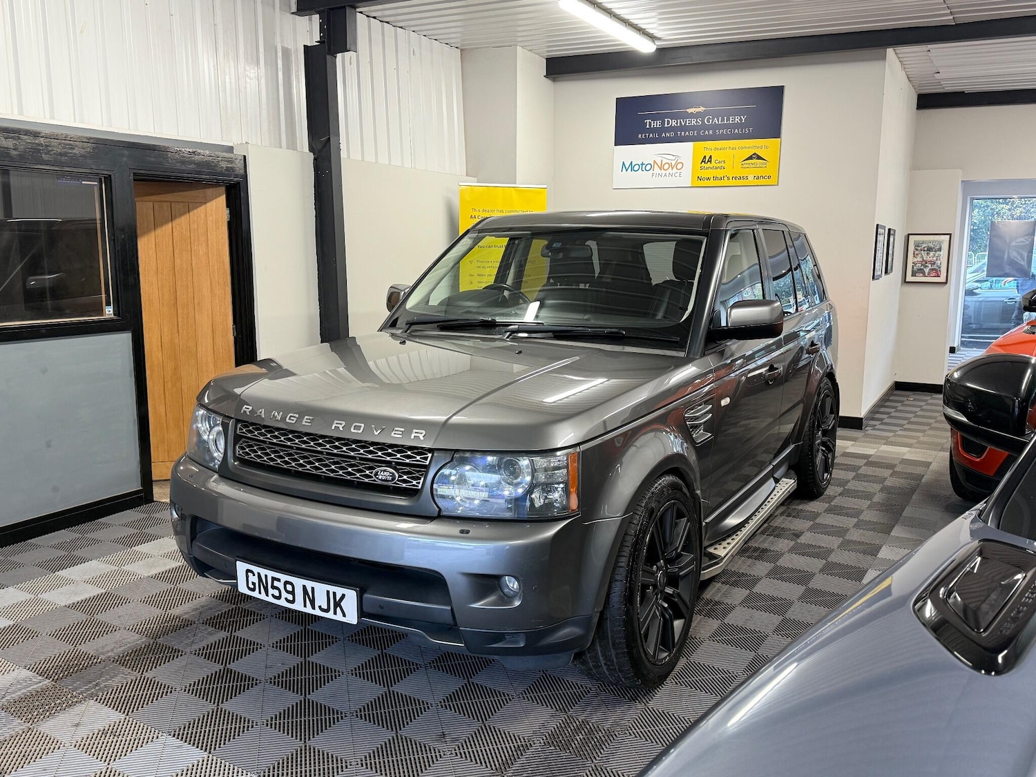 Used Land Rover Range Rover Sport 2009 for sale - 76457359: Photo 1