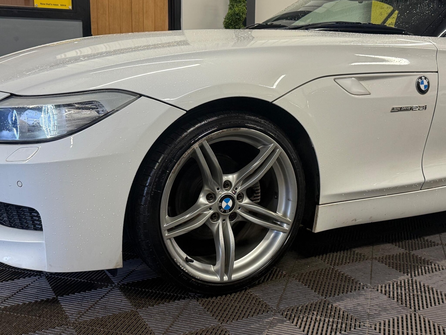 Used BMW Z4 2011 for sale - 77549480: Photo 22