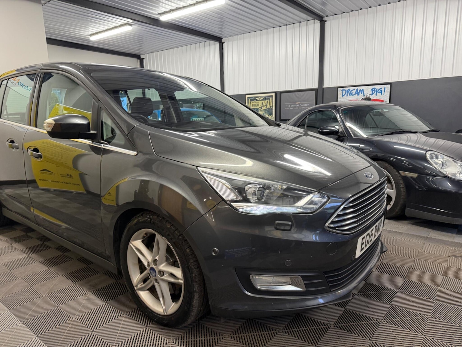 Used Ford Grand C-Max 2015 for sale - 77040074: Photo 3