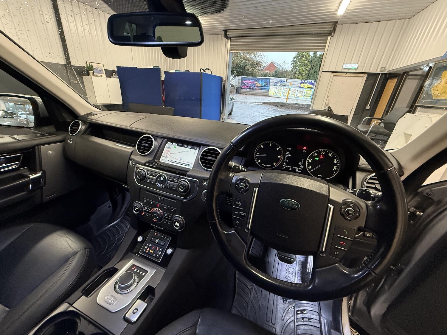 Used Land Rover Discovery 2011 for sale - 76667501: Photo 10