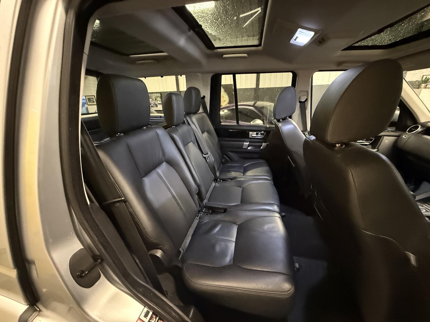 Used Land Rover Discovery 2011 for sale - 76667501: Photo 12