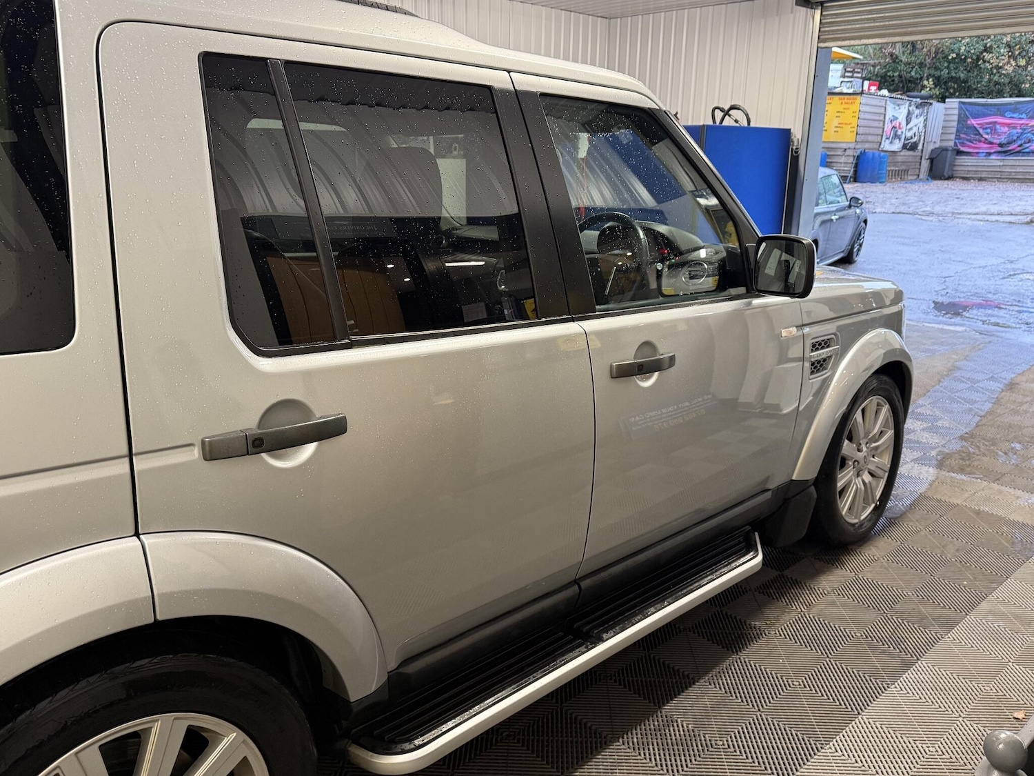 Used Land Rover Discovery 2011 for sale - 76667501: Photo 14
