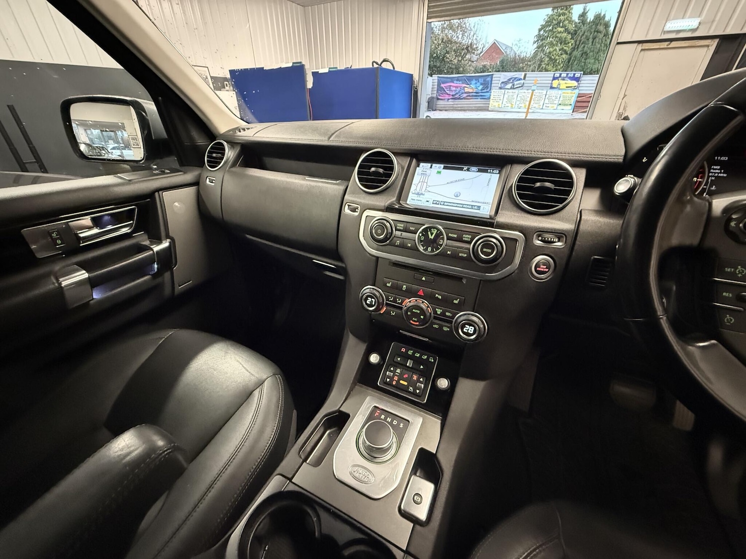 Used Land Rover Discovery 2011 for sale - 76667501: Photo 9