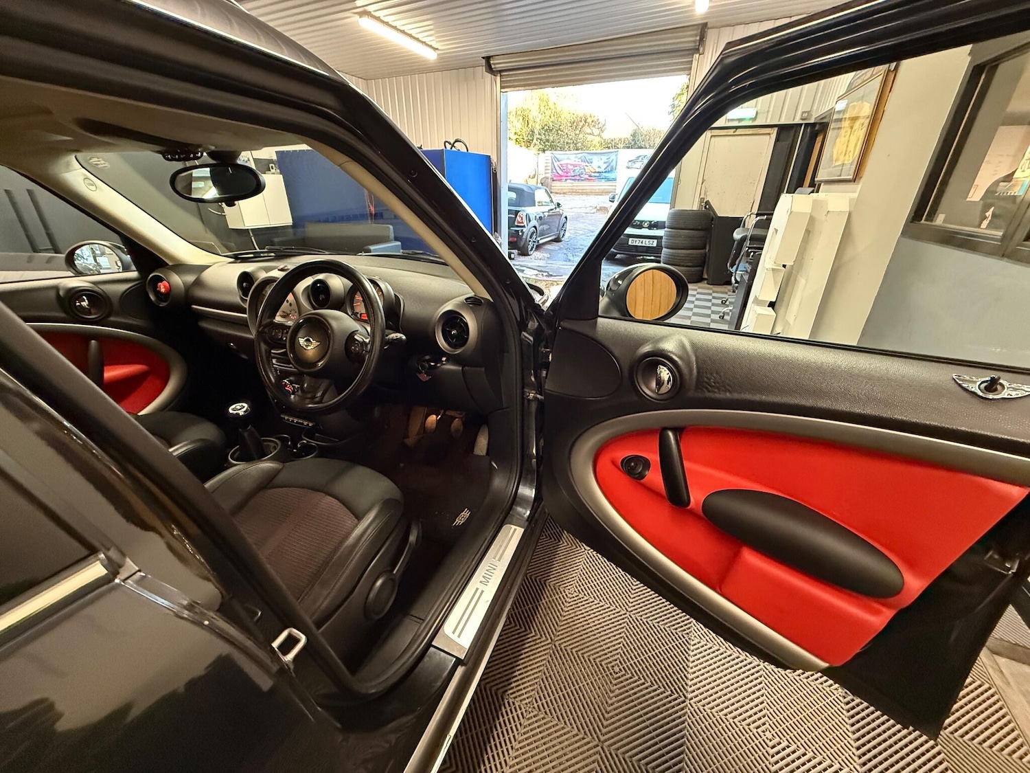 Used MINI Countryman 2011 for sale - 76667180: Photo 11