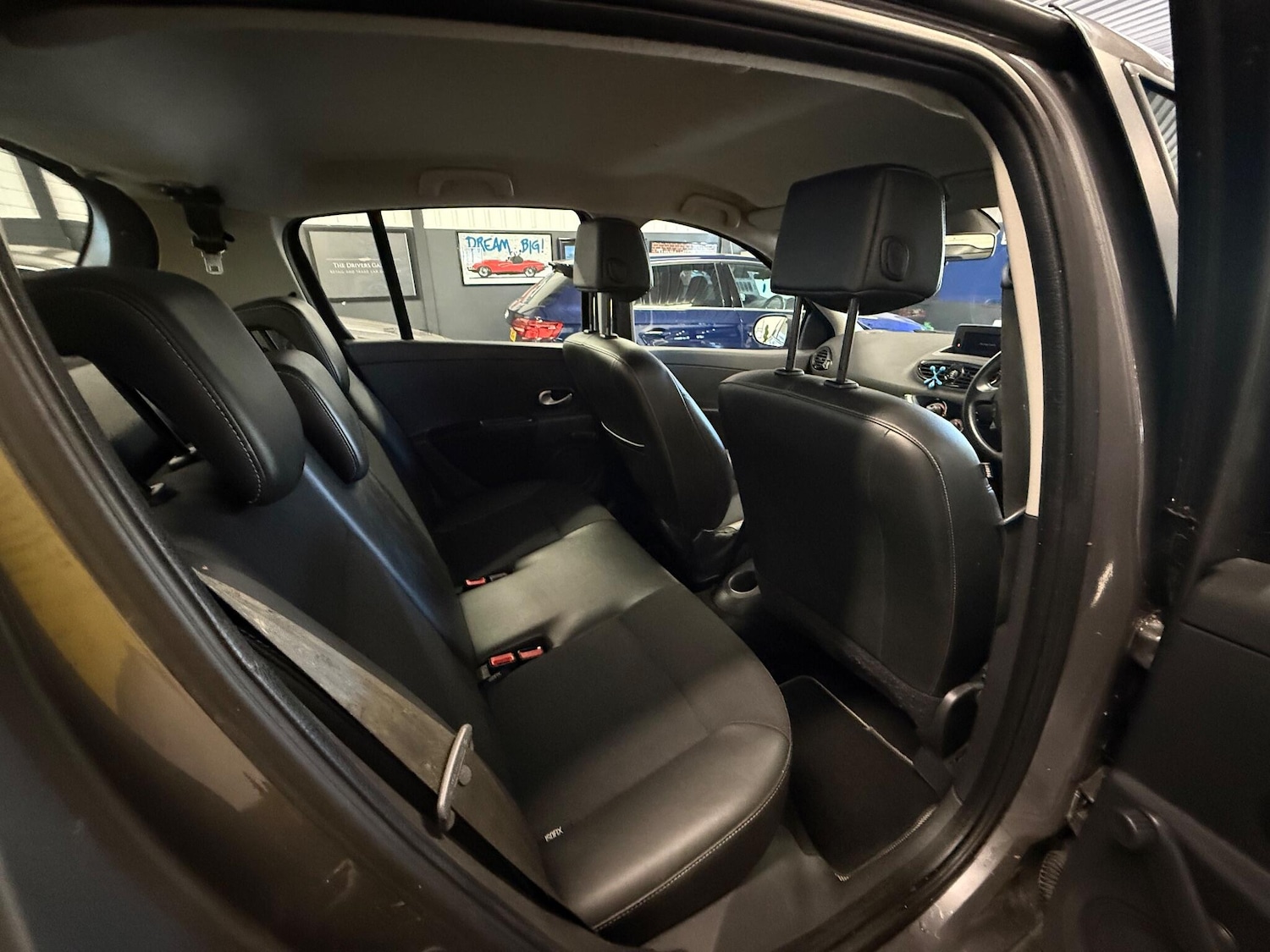 Used Renault Clio 2012 for sale - 78148208: Photo 9