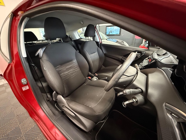 Used Peugeot 208 2016 for sale - 76294473: Photo 11