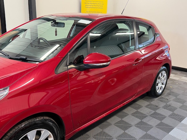 Used Peugeot 208 2016 for sale - 76294473: Photo 22