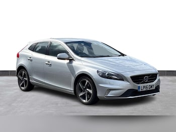 Used Volvo V40 2015 for sale - 78796387: Photo