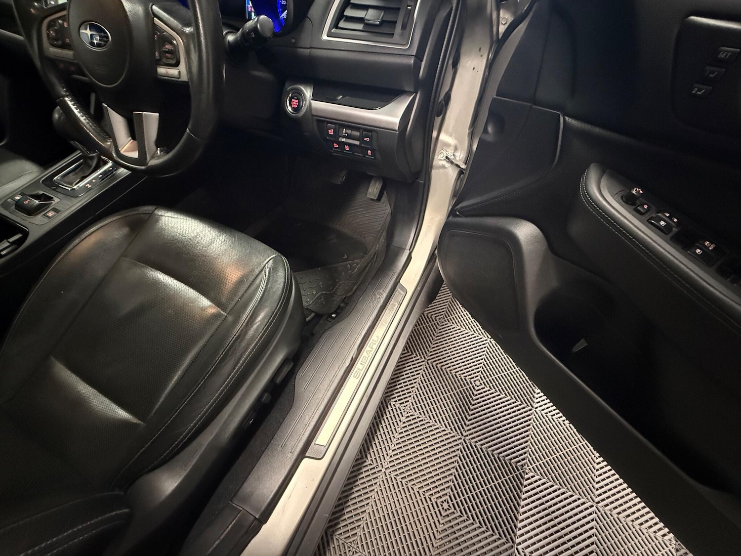 Used Subaru Outback 2016 for sale - 76247782: Photo 12