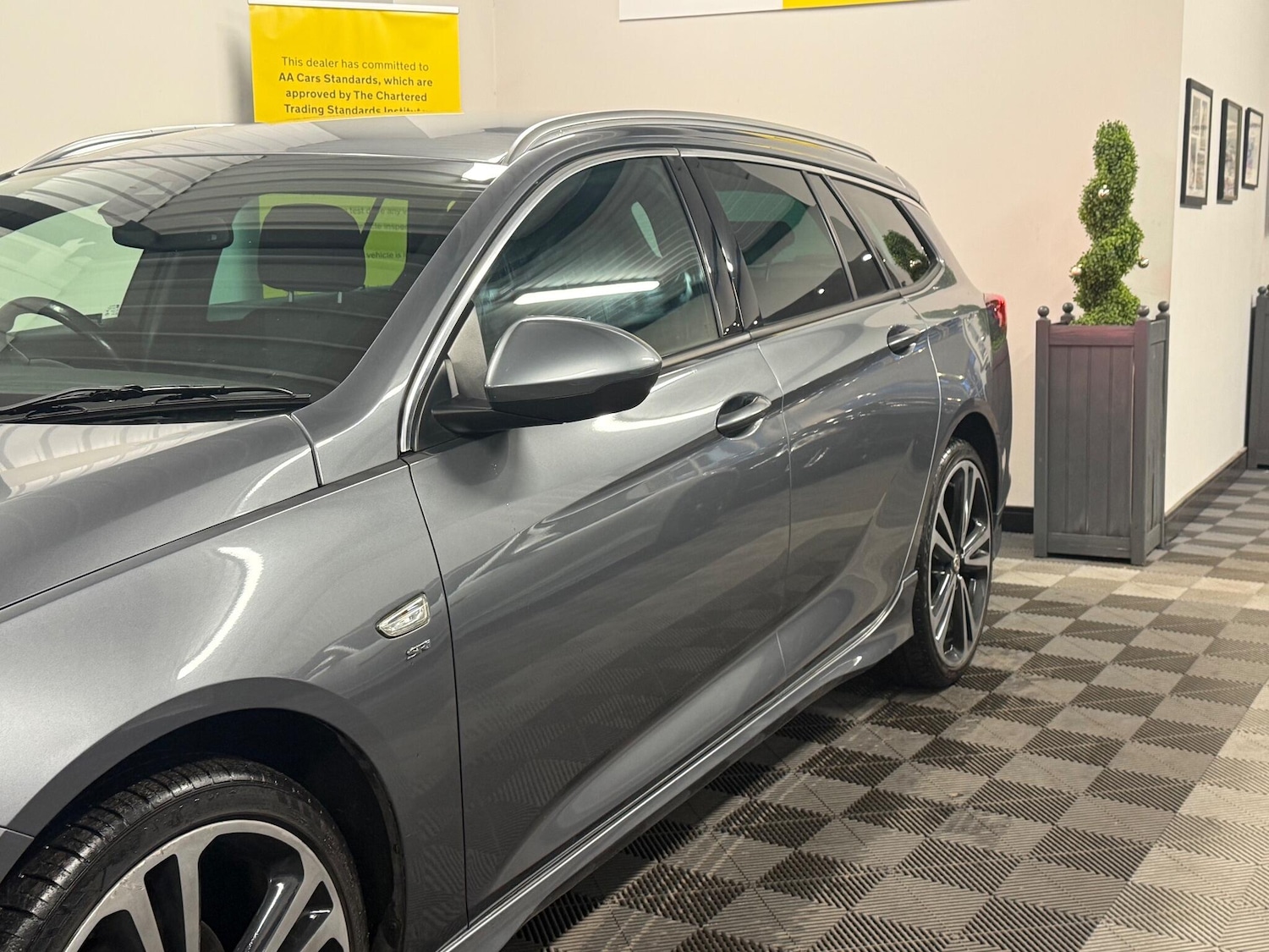 Used Vauxhall Insignia 2018 for sale - 77291475: Photo 19