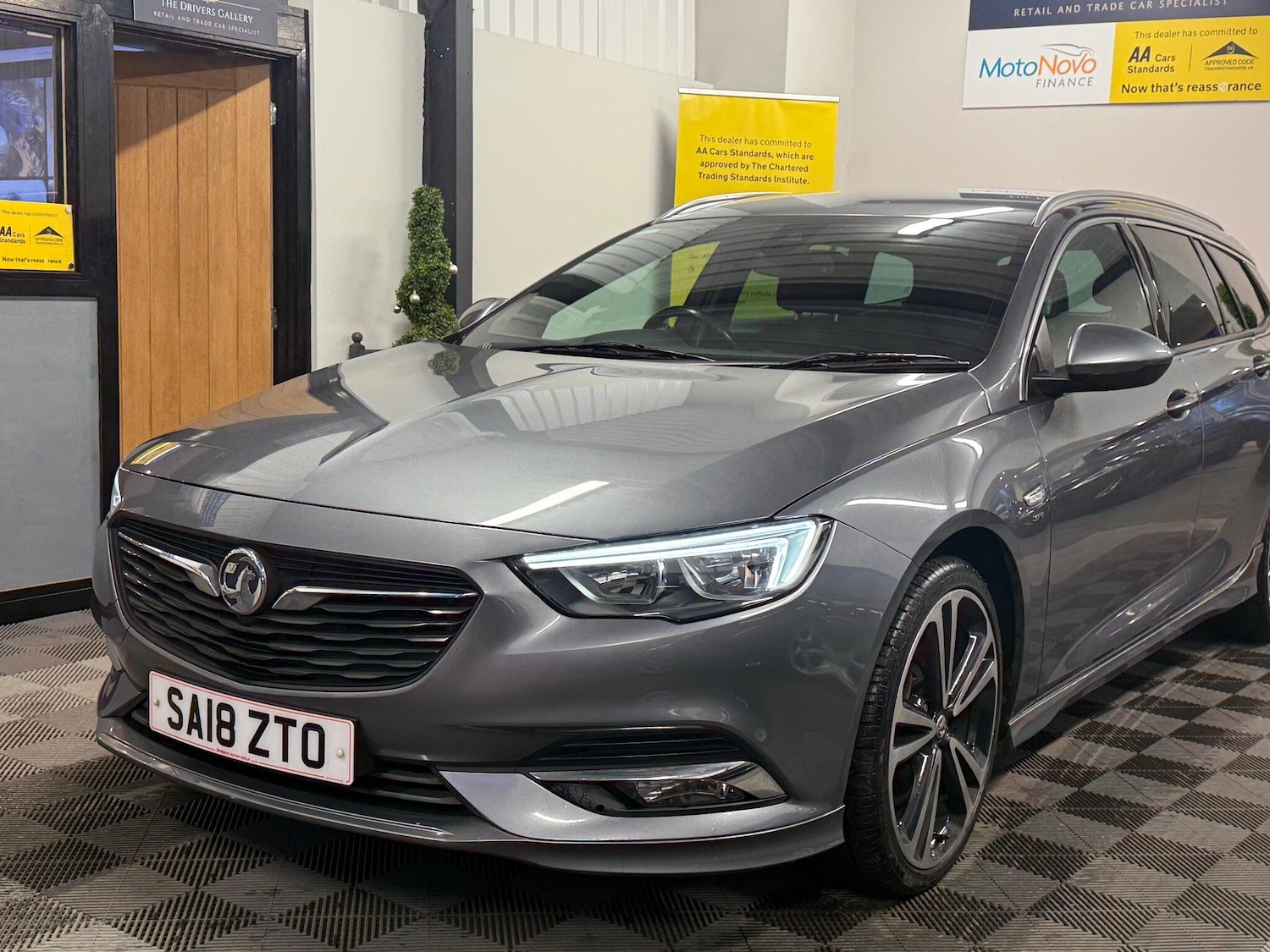 Used Vauxhall Insignia 2018 for sale - 77291475: Photo 24