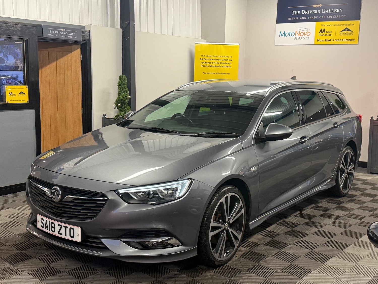 Used Vauxhall Insignia 2018 for sale - 77291475: Photo 25