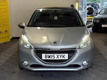 Used Peugeot 208 2015 for sale - 78491948: Photo
