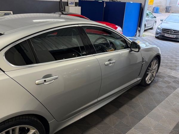 Used Jaguar XF 2010 for sale - 76269623: Photo 15