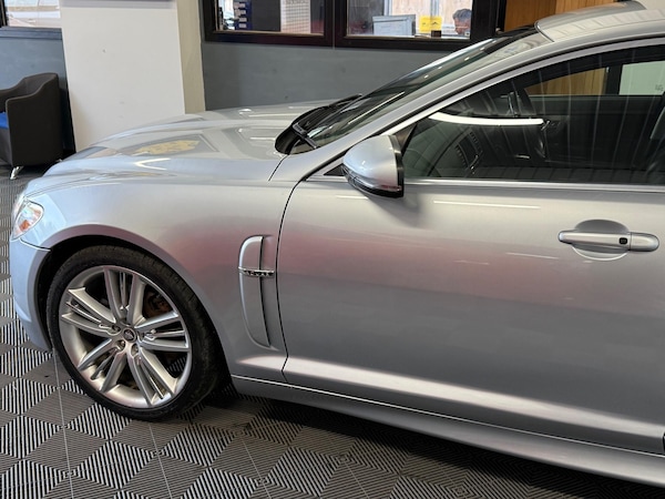 Used Jaguar XF 2010 for sale - 76269623: Photo 19