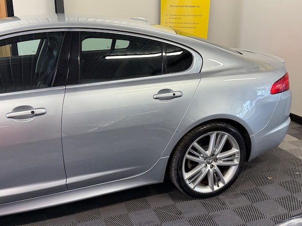 Used Jaguar XF 2010 for sale - 76269623: Photo 20