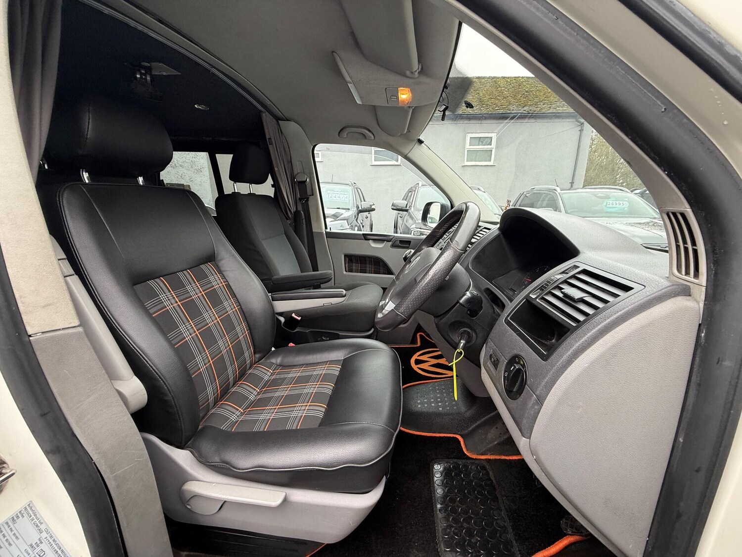 Used Volkswagen Transporter 2009 for sale - 77612862: Photo 4