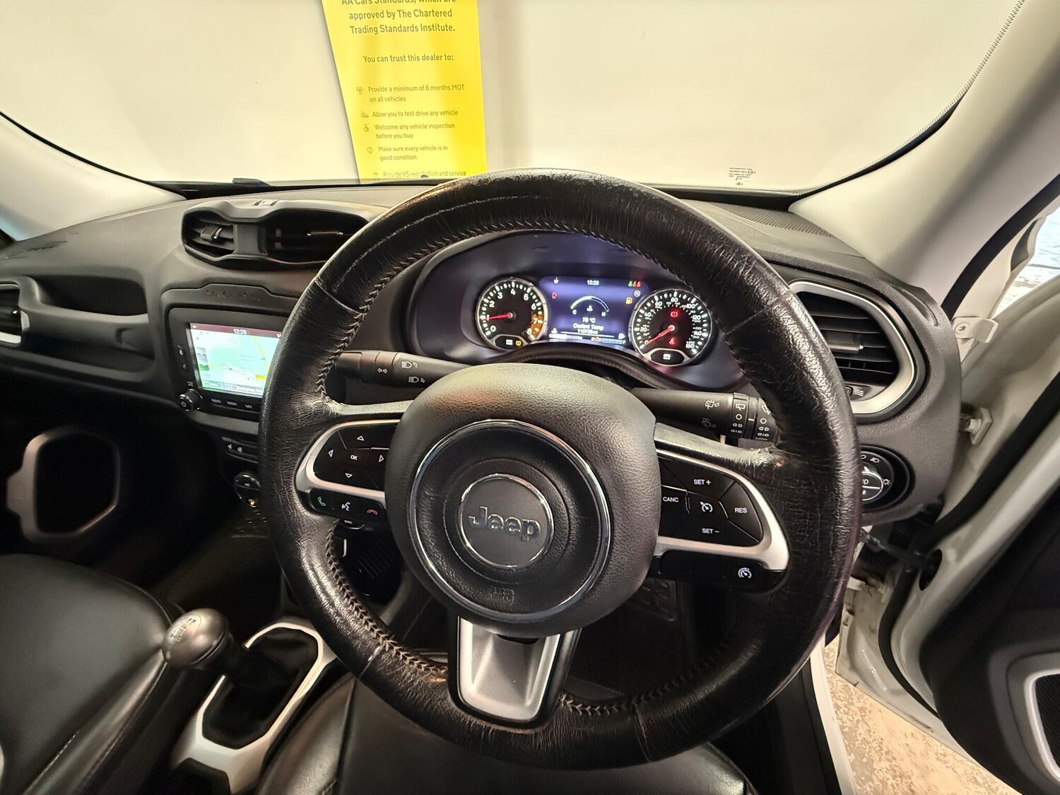 Used Jeep Renegade for sale - 77683555: Photo 6