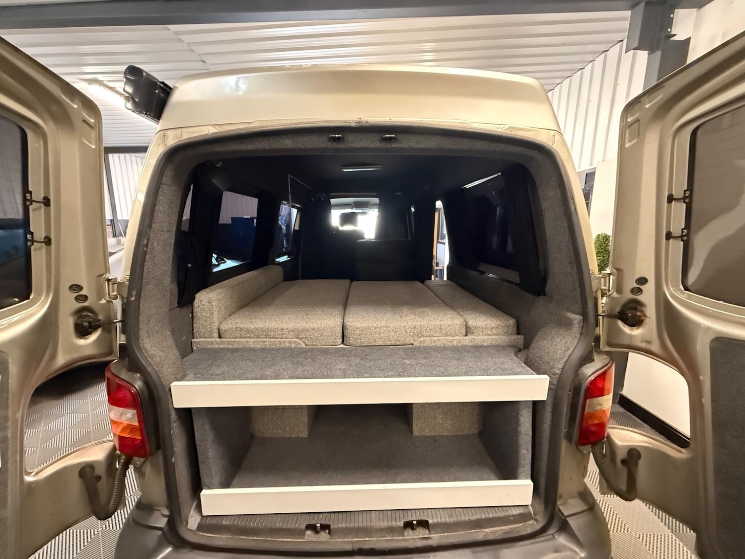 Used Volkswagen Transporter 2007 for sale - 78128204: Photo 19