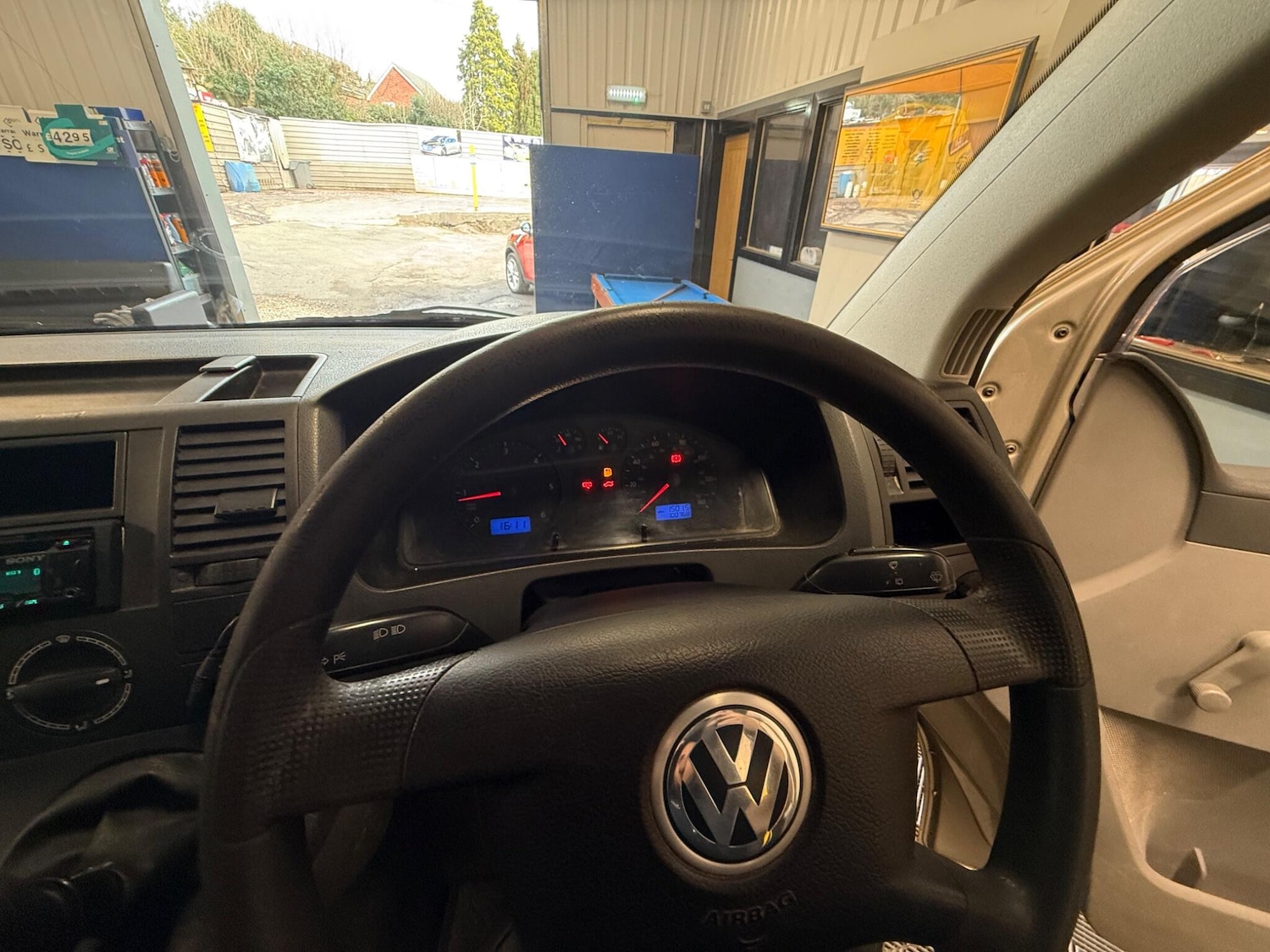 Used Volkswagen Transporter 2007 for sale - 78128204: Photo 28