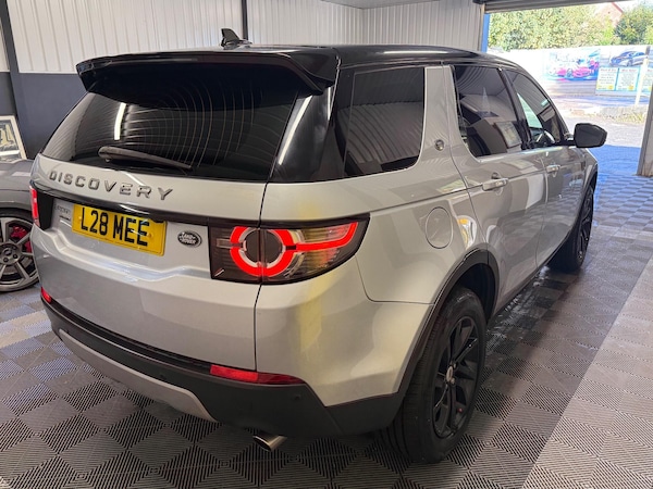 Used Land Rover Discovery Sport 2016 for sale - 76327200: Photo 15