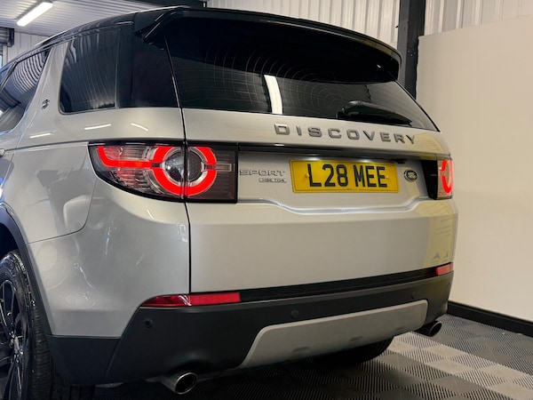 Used Land Rover Discovery Sport 2016 for sale - 76327200: Photo 16