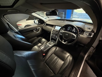 Used Land Rover Discovery Sport 2016 for sale - 76327200: Photo 4
