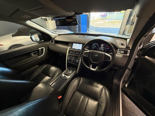 Used Land Rover Discovery Sport 2016 for sale - 76327200: Photo 5